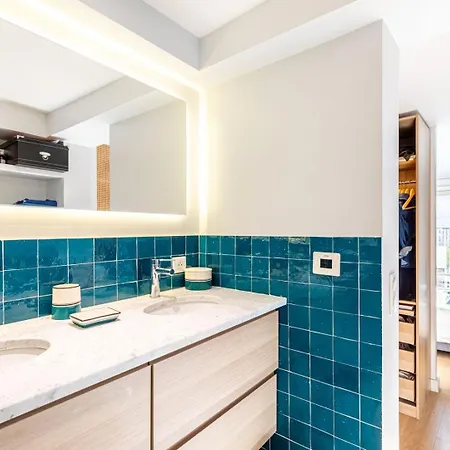 Guestready - Ocean Blue With Sacré-cœur Views * Parigi