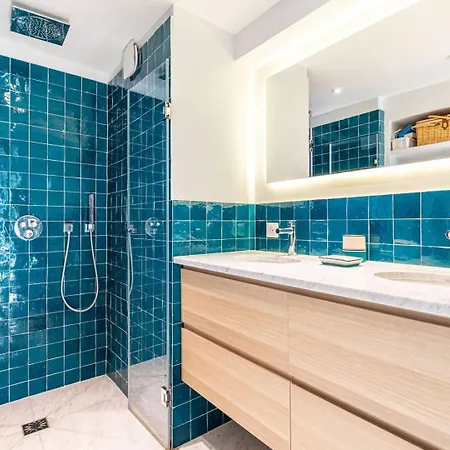 Guestready - Ocean Blue With Sacré-cœur Views Appartamento